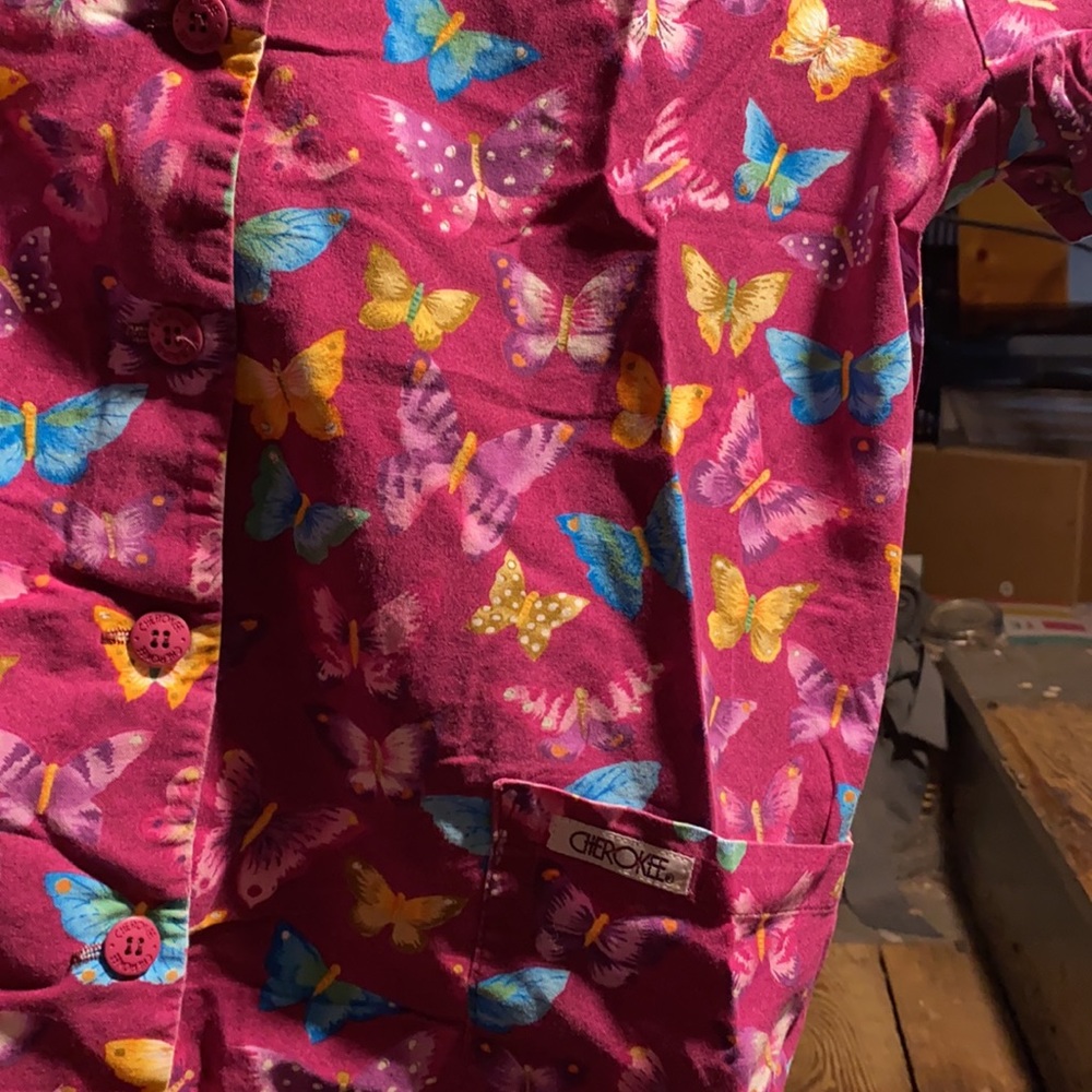 Scrub top - Picture 3 of 3